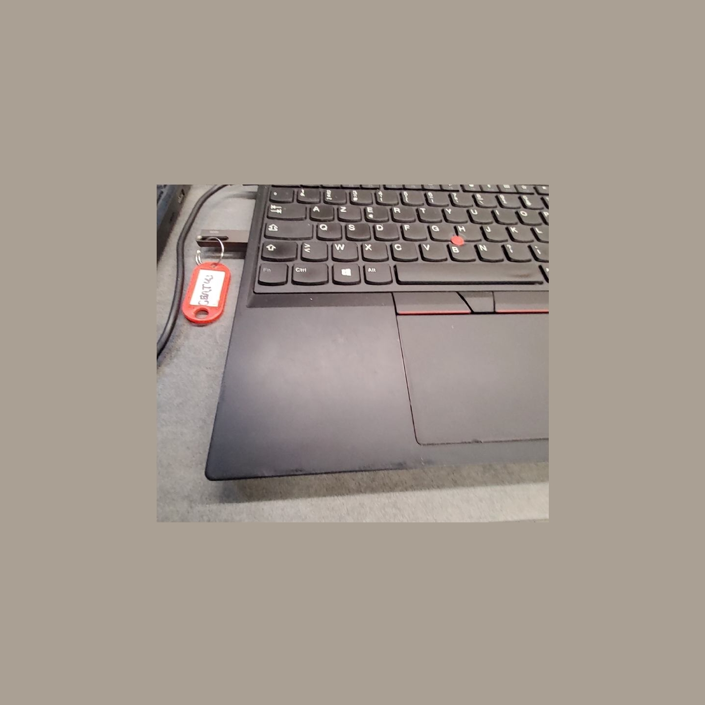 Lenovo ThinkPad E595 | 8 GB | 1 x 256 SSD | B