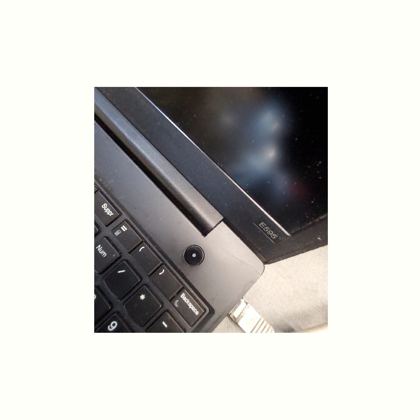 Lenovo ThinkPad E595 | 8 GB | 1 x 256 SSD | B