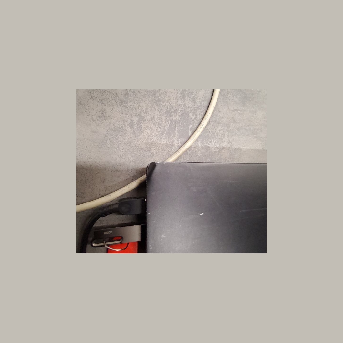 Lenovo ThinkPad E15 | 8 GB | 1 x 256 SSD | B