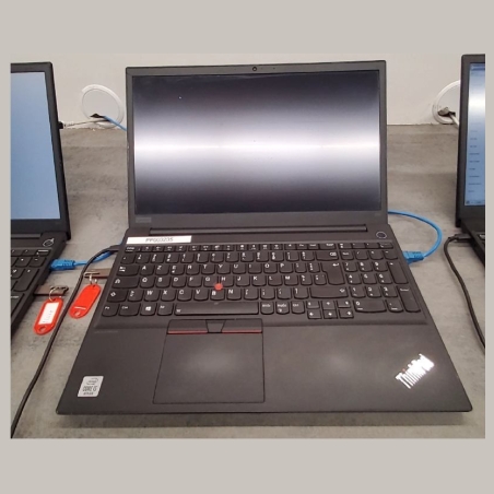 Lenovo ThinkPad E15 | 8 GB | 1 x 256 SSD | B