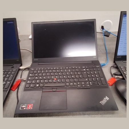 Lenovo ThinkPad E595 | 8 GB | 1 x 256 SSD | B