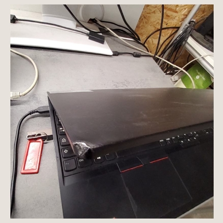 Lenovo ThinkPad E595 | 8 GB | 1 x 256 SSD | B