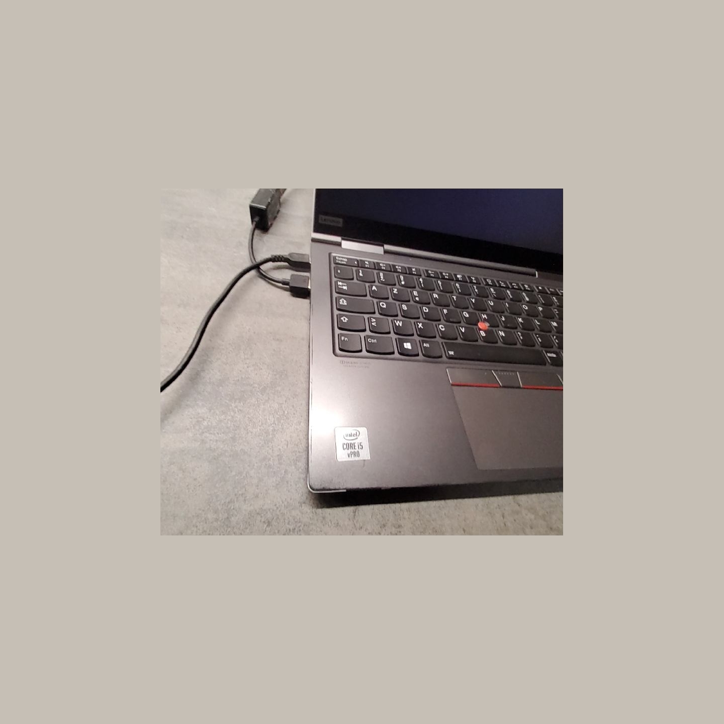 Lenovo ThinkPad X1 Yoga G5 | 16 GB | 1 x 512 SSD | B