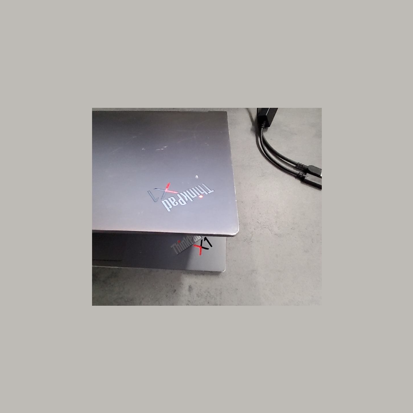 Lenovo ThinkPad X1 Yoga G6 | 16 GB | 1 x 256 SSD | A-
