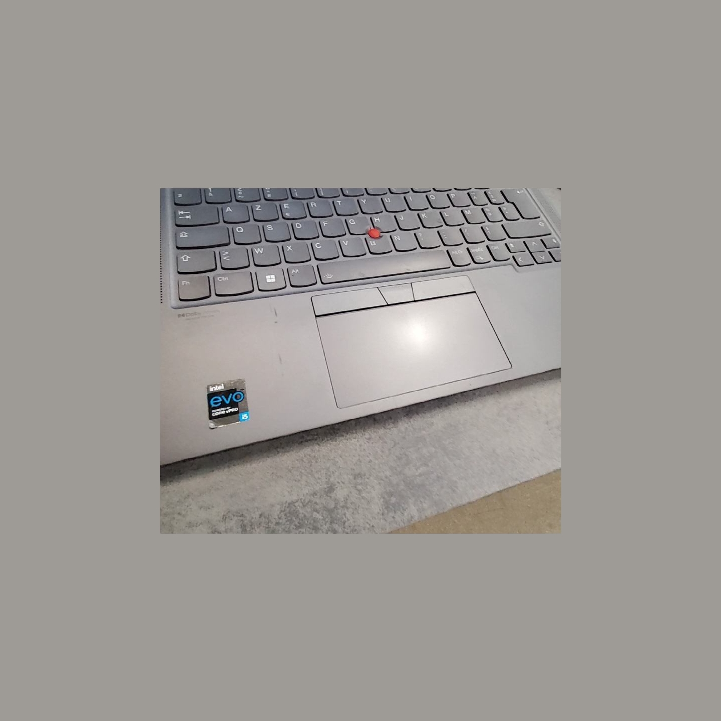 Lenovo ThinkPad X1 Yoga G6 | 16 GB | 1 x 256 SSD | A-