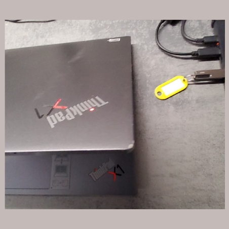 Lenovo ThinkPad X1 Yoga G6 | 16 GB | 1 x 256 SSD | B