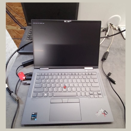 Lenovo ThinkPad X1 Yoga G6 | 16 GB | 1 x 256 SSD | B