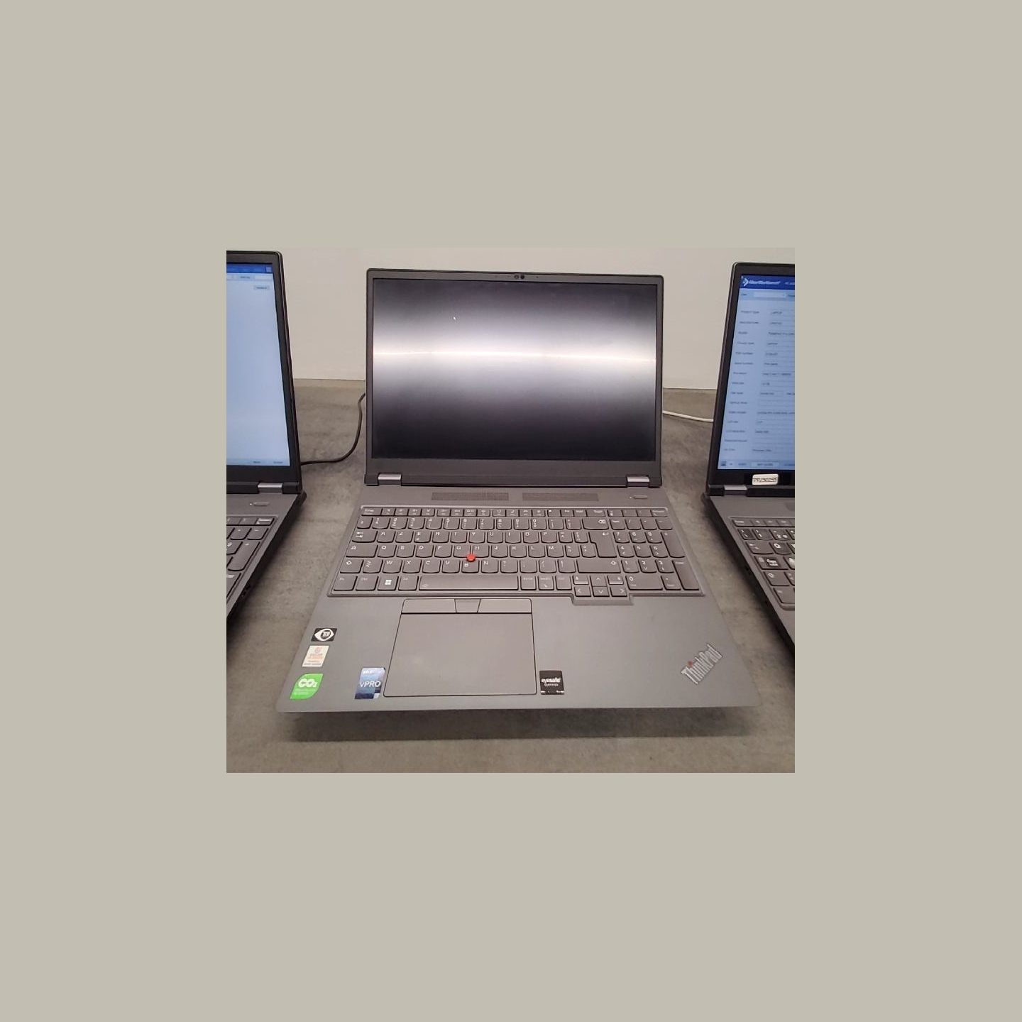 Lenovo ThinkPad P16 Gen 1 | 16 GB | 1 x 512 SSD | B