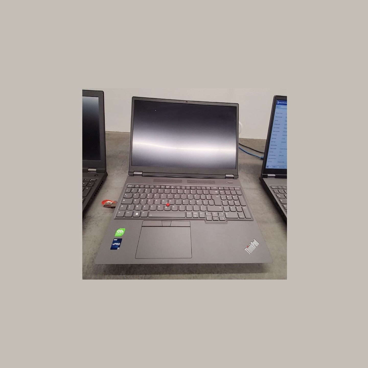 Lenovo ThinkPad P16 Gen 2 | 32 GB | 1 x 1000 HDD | A