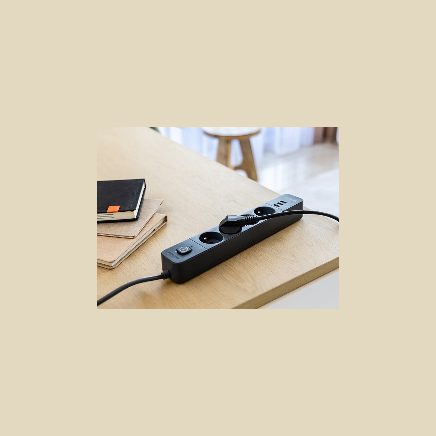 Tracer 47685 Power Line+ 5m (4 sockets +3x USB A)