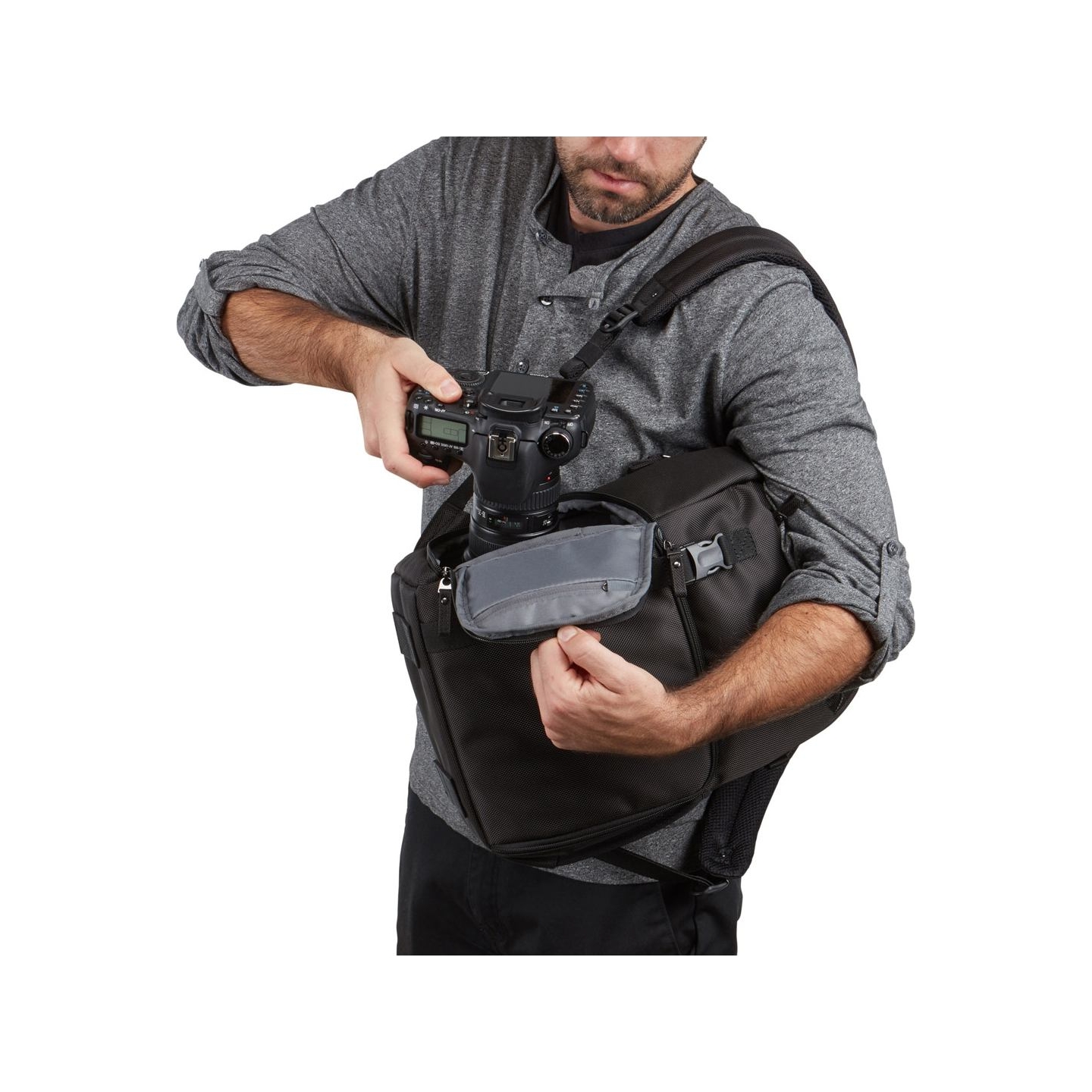 Case Logic 3721 Bryker Backpack DSLR medium BRBP-105 BLACK