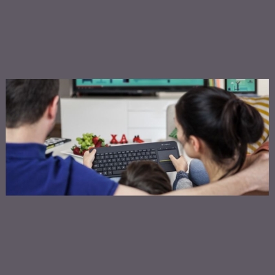 Logitech K400+ Wireless Touch Keyboard black