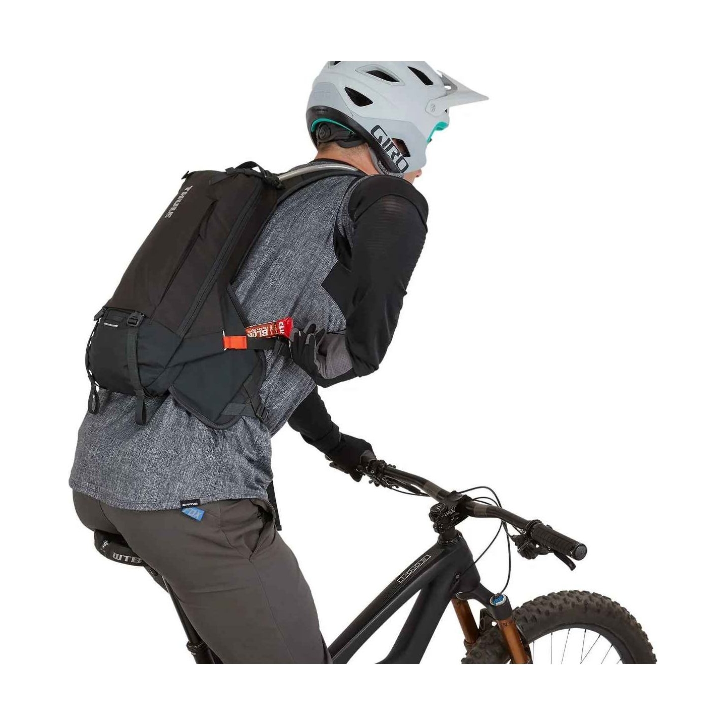 Thule 3796 Rail Hydration Pack 8L Covert