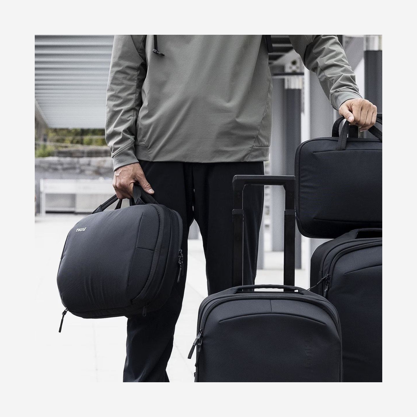 Thule 5060 Subterra 2 Hybrid Travel Bag Black