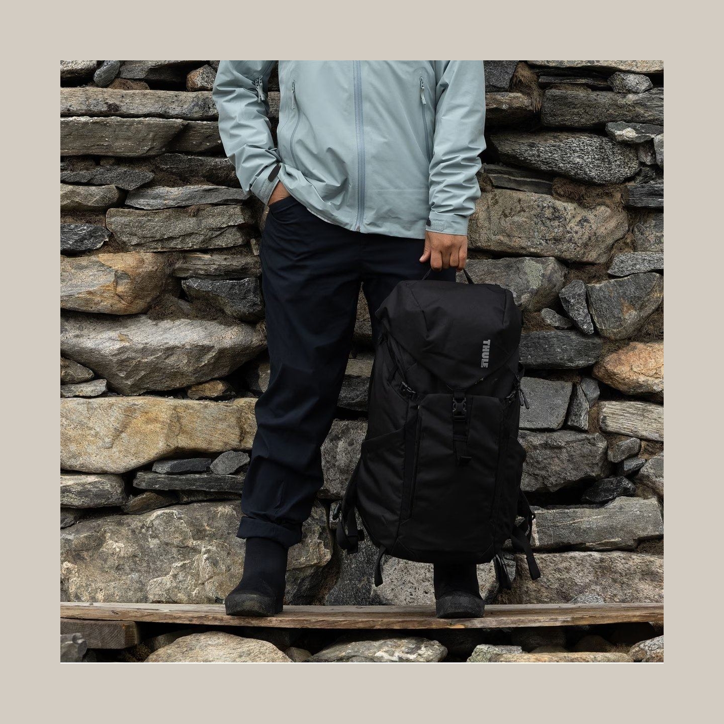 Thule 5088 AllTrail Daypack 25L Black