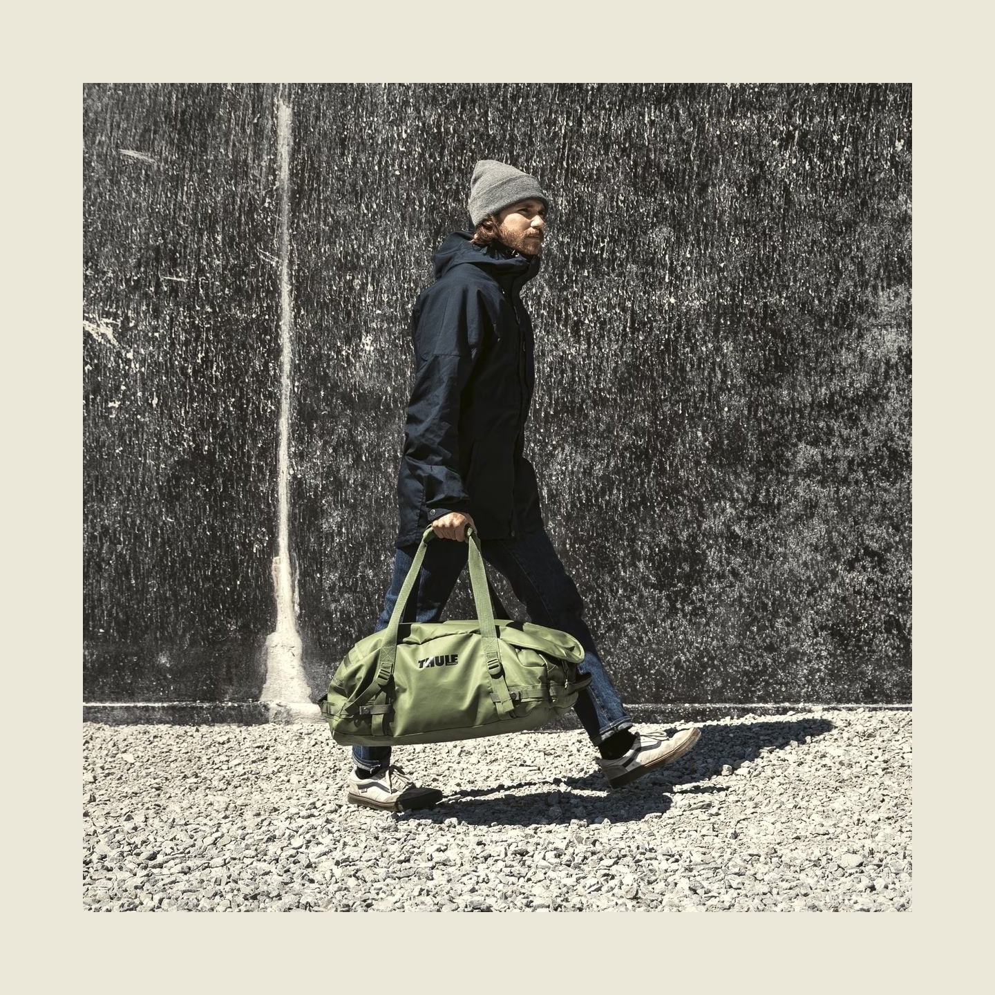 Thule 5212 Chasm Duffel Bag 30L Olive