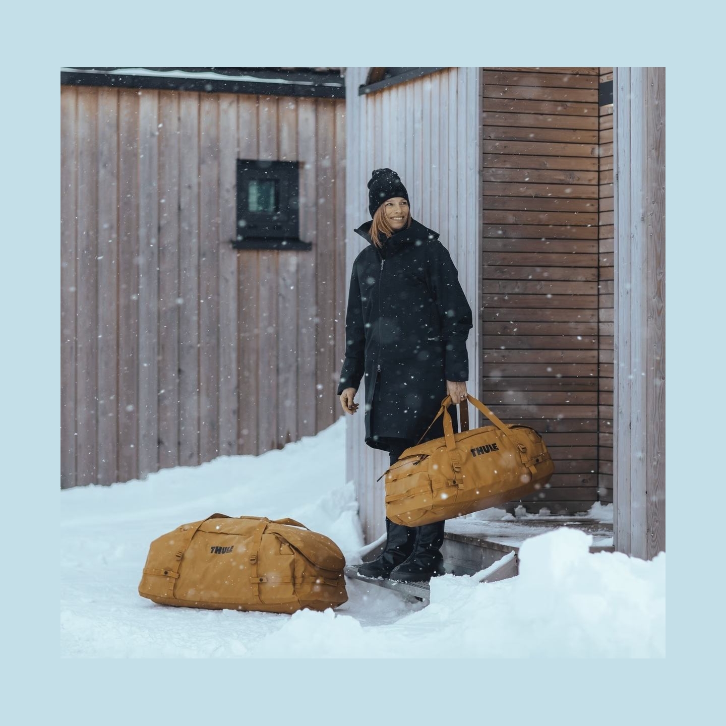 Thule 5213 Chasm Duffel Bag 30L Golden Brown
