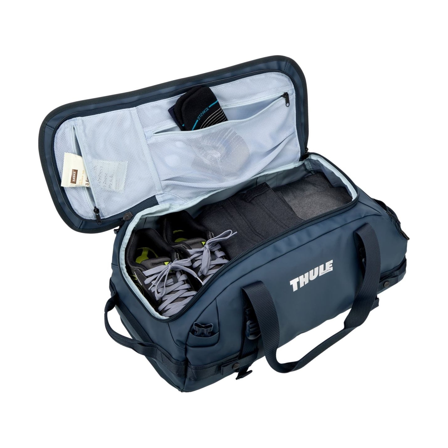 Thule 5590 Chasm 40L duffel bag darkest blue