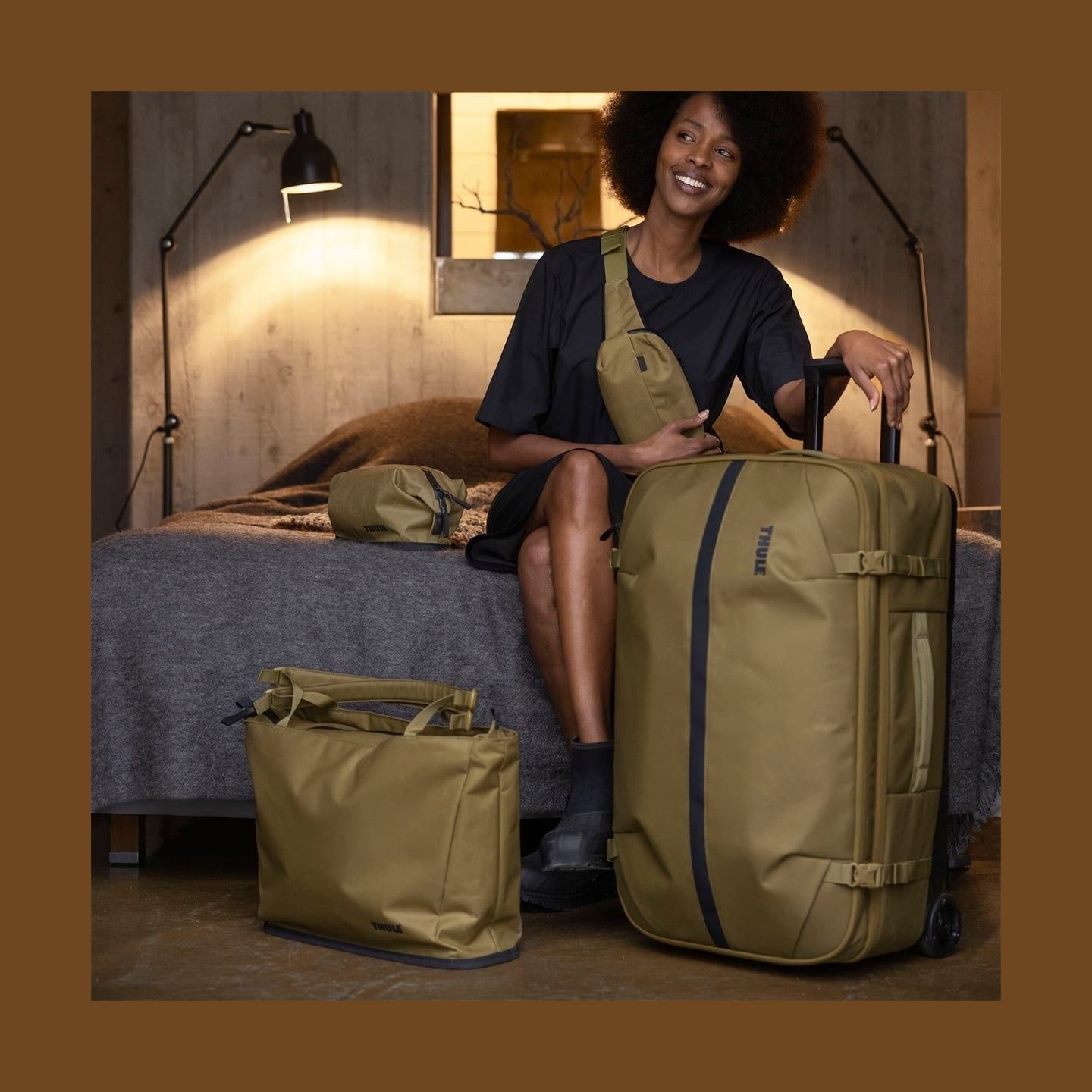 Thule 5229 Aion Tote Bag Black