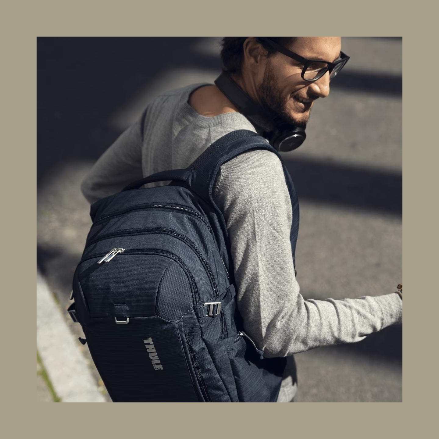Thule 5352 Construct Backpack 24L black