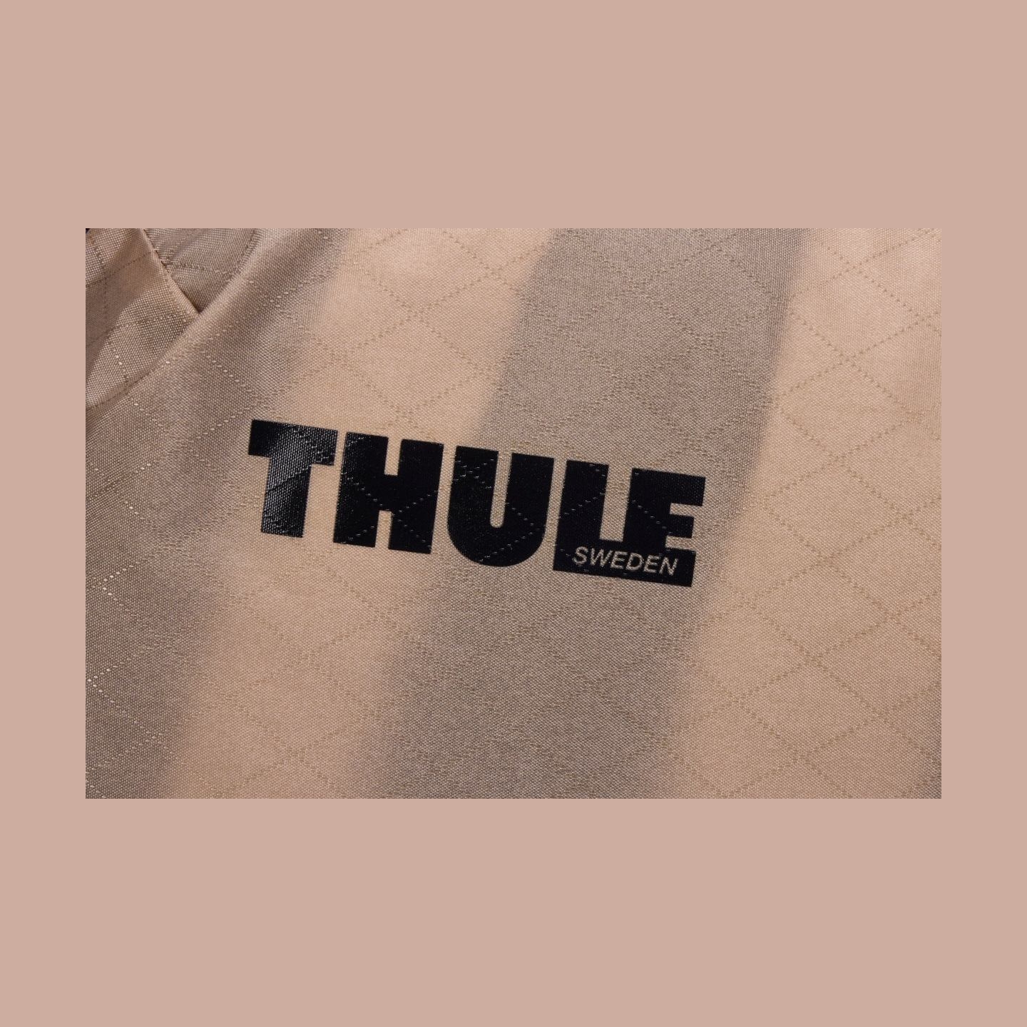 Thule 5561 Compression Packing Cube Medium gentle beige
