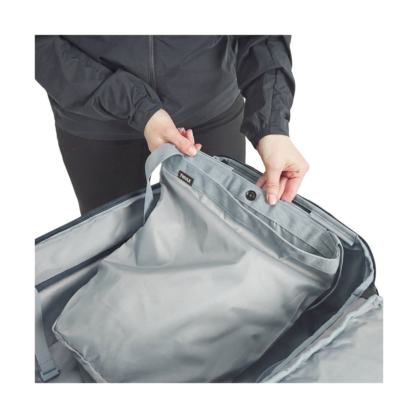 Thule 5611 EnRoute Carry on Darkest Blue