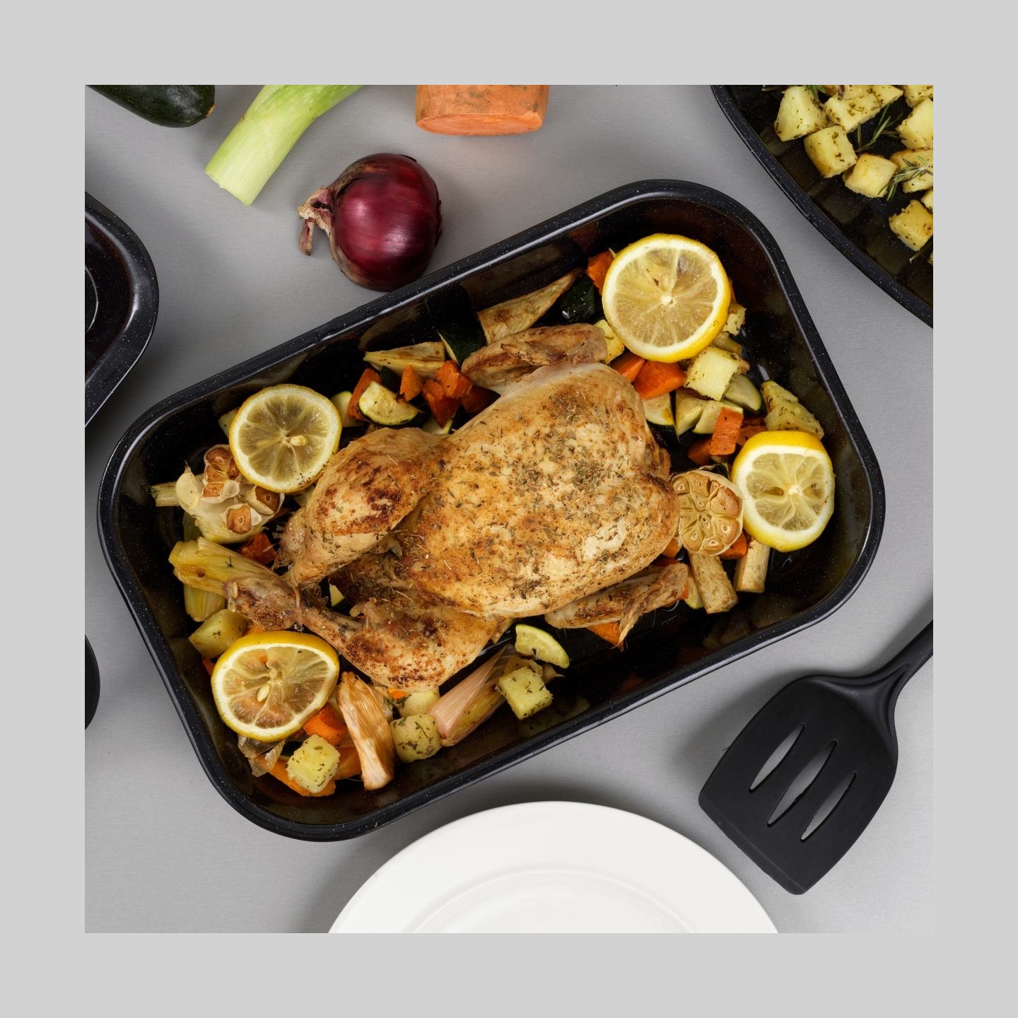 Russell Hobbs CW207011EU Roaster & Chop tray set 3pcs