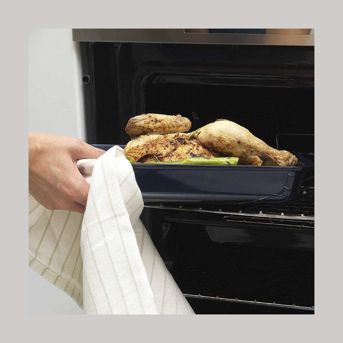 Russell Hobbs RH01143EU Glass Roaster 29cm navy