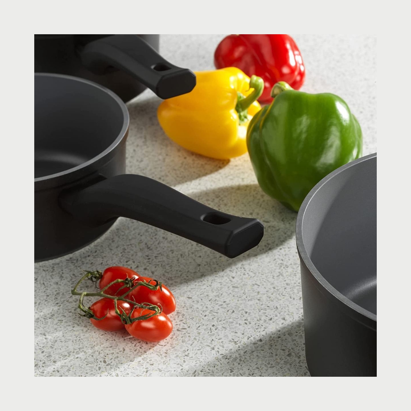Russell Hobbs RH01706EU Pearlised saucepan set 3pcs