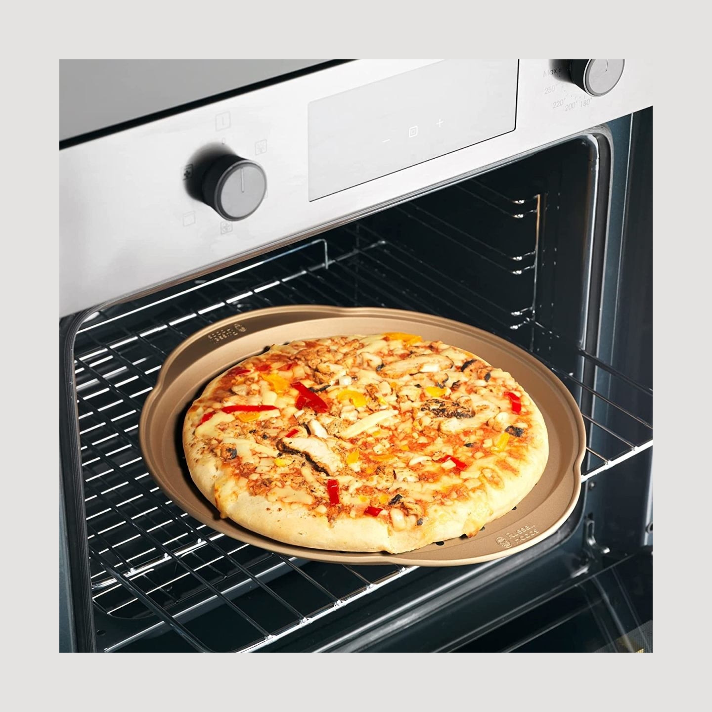 Russell Hobbs RH02338GEU71 Opulence pizza pan 37cm gold