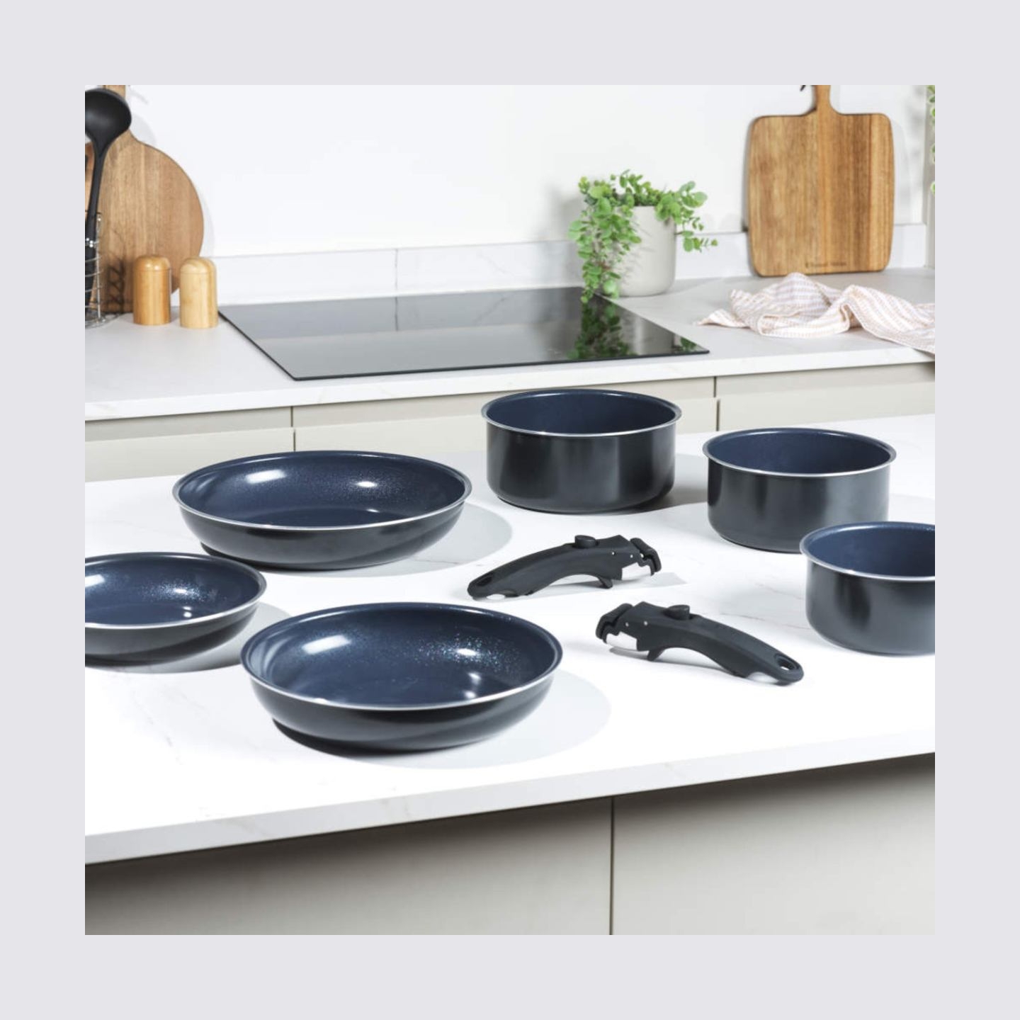Russell Hobbs RH03321EU7 Pan Set 8pcs