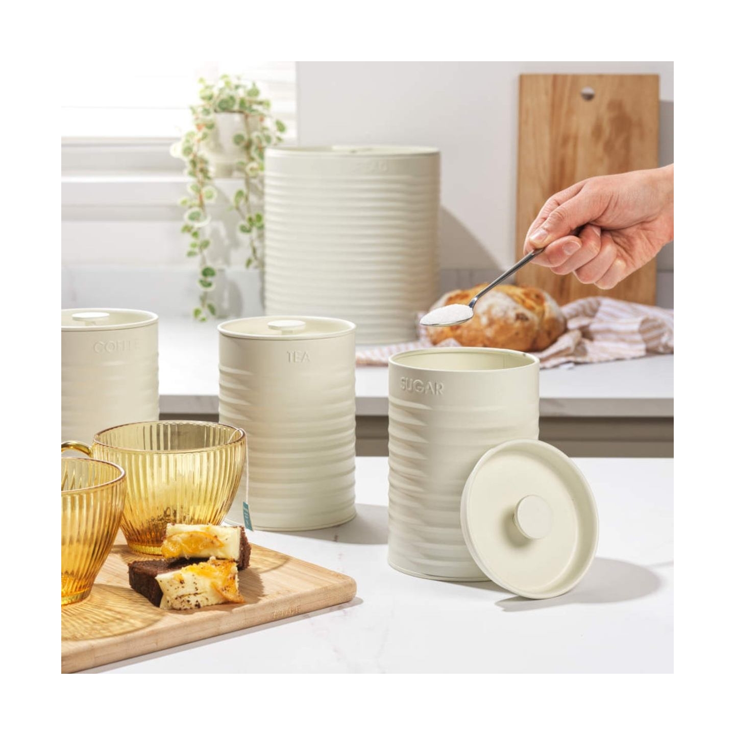 Russell Hobbs RH03270CEU7 Ribbed 4-Piece Countertop Set - Cream