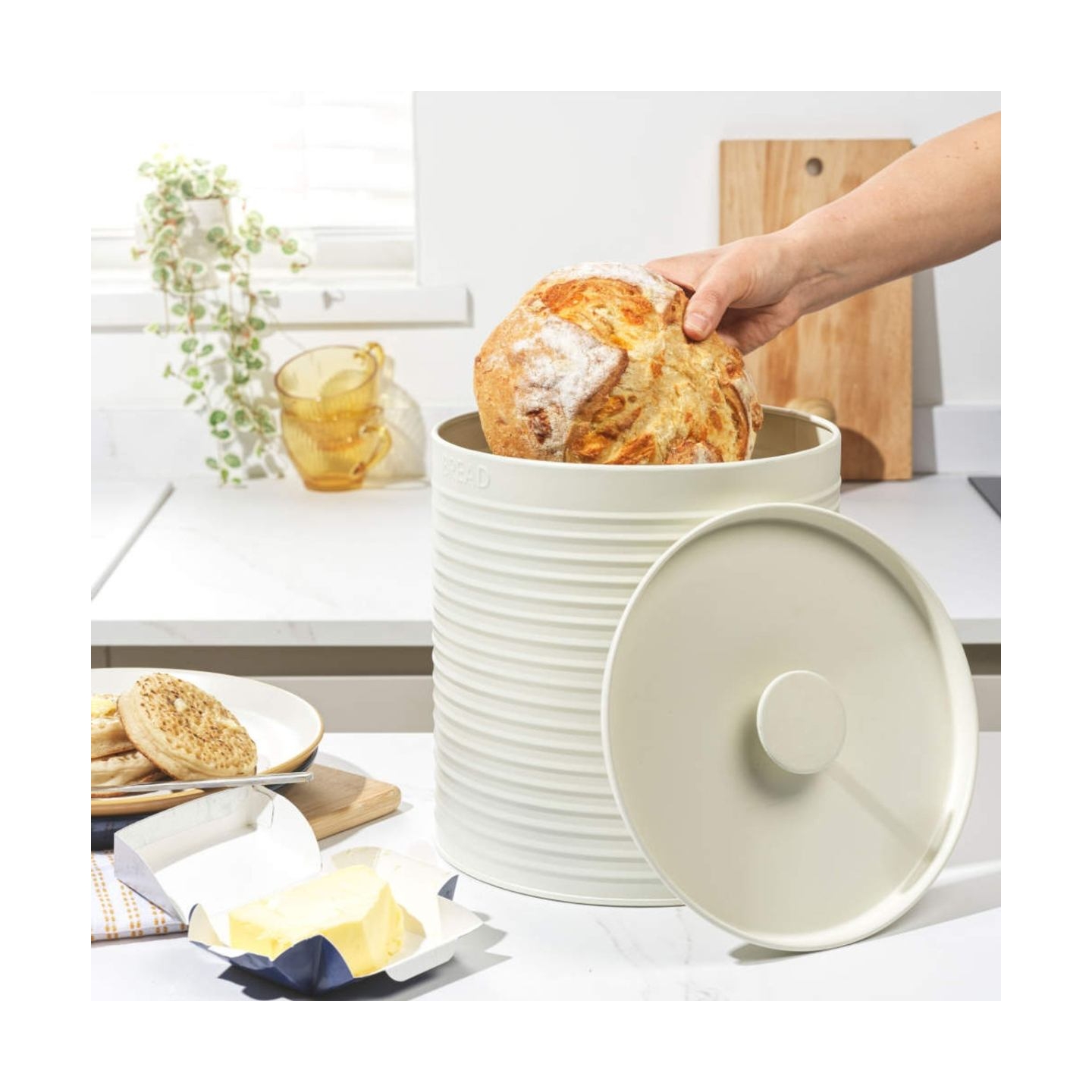 Russell Hobbs RH03270CEU7 Ribbed 4-Piece Countertop Set - Cream