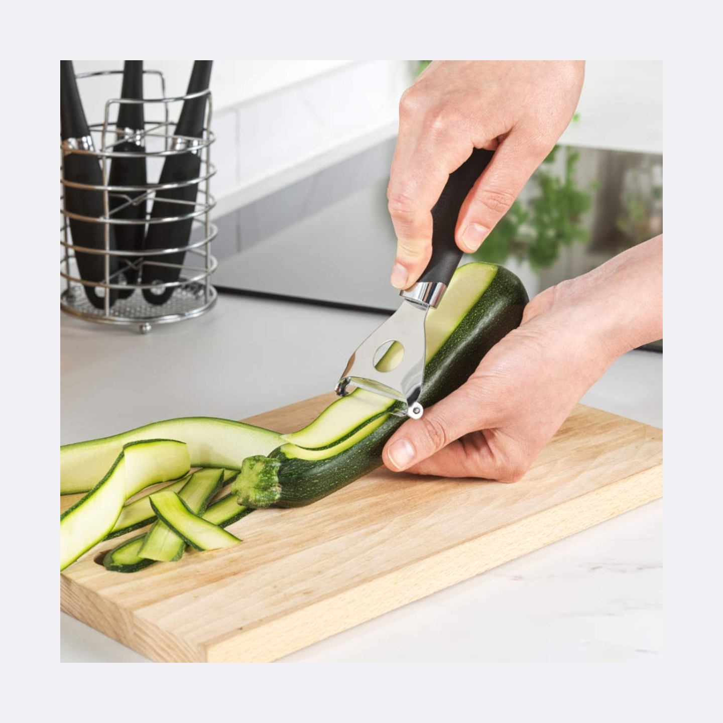 Russell Hobbs RH03233EU7 Kitchen Gadget 4Piece Set