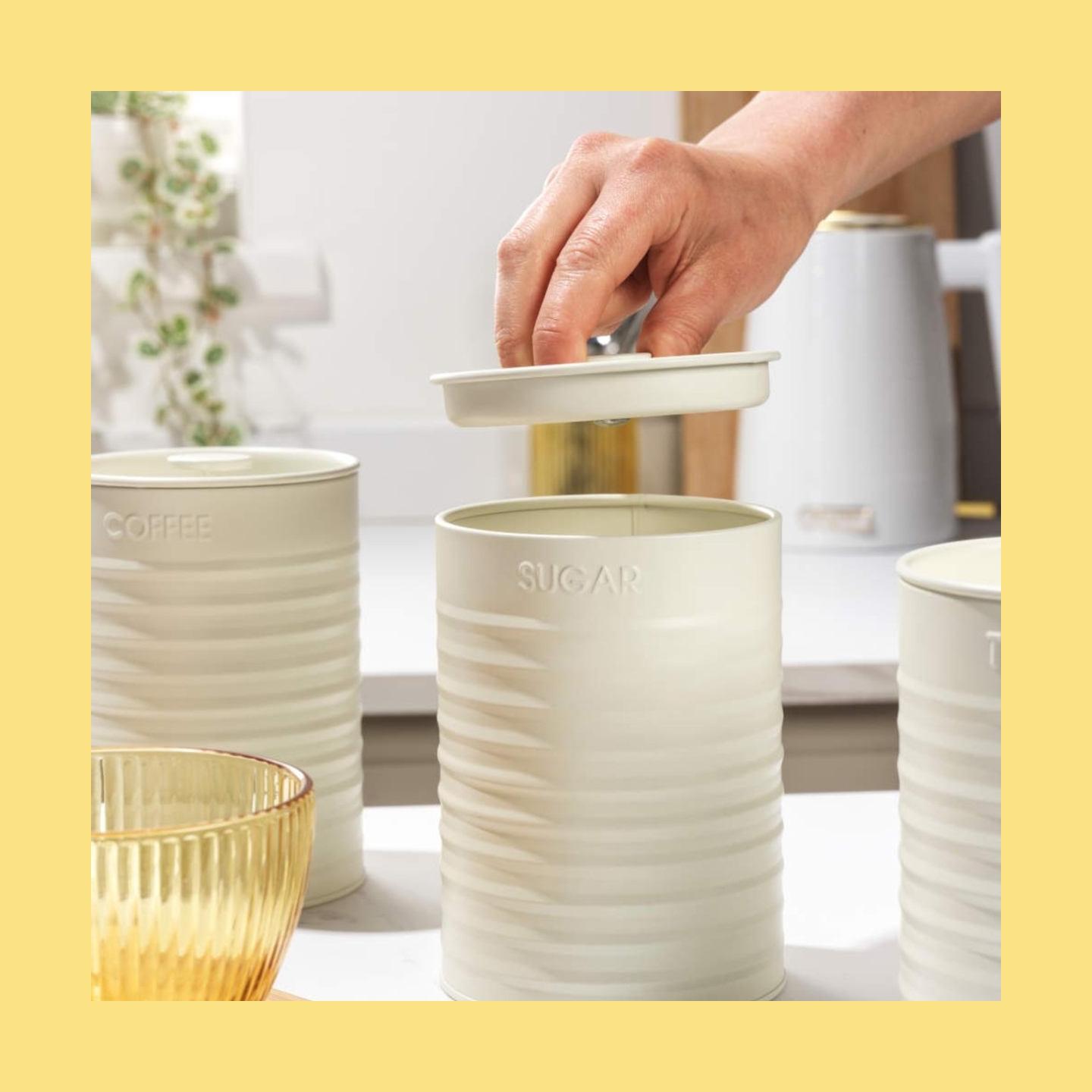 Russell Hobbs RH03268CEU7 3-Piece Countertop Canister Set