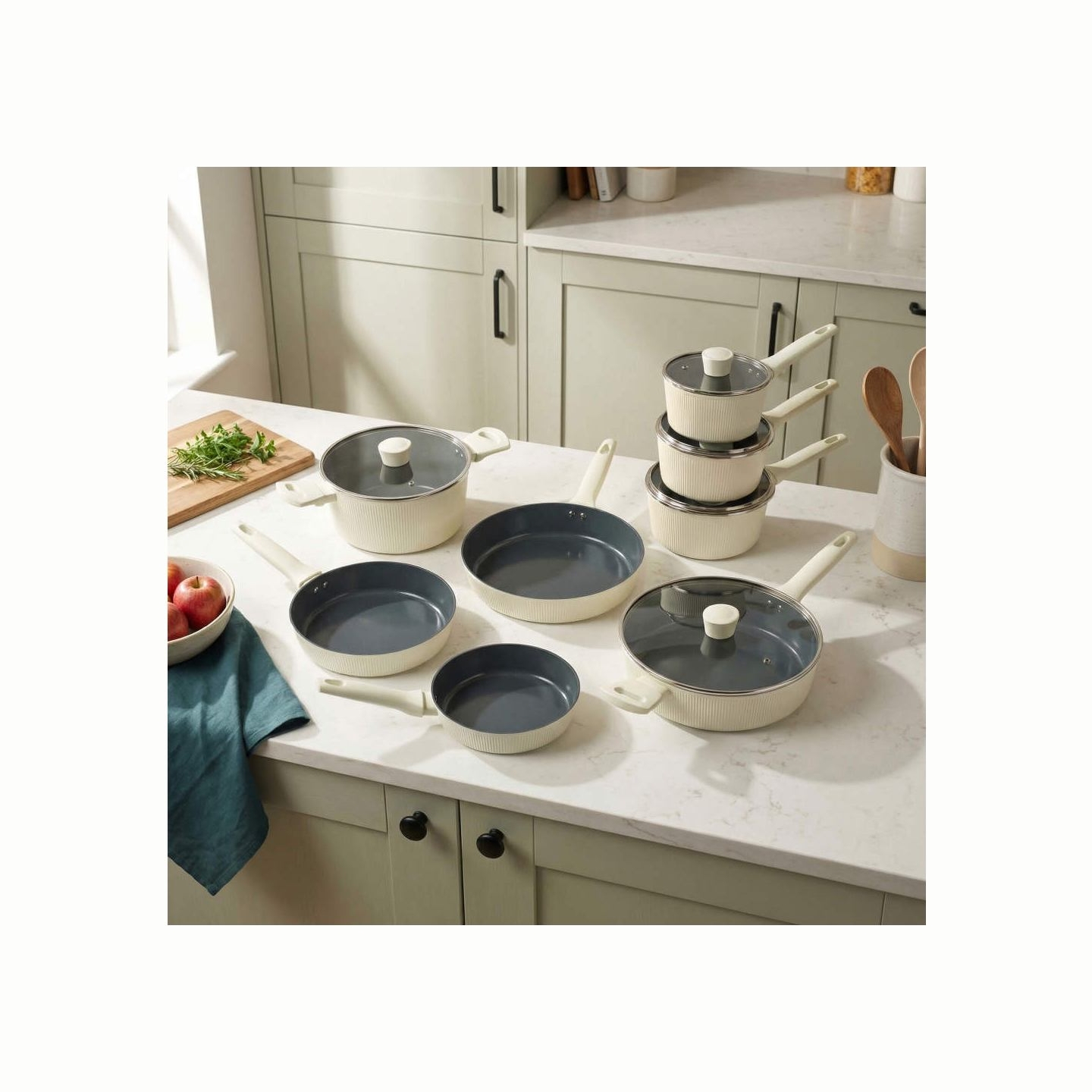 Russell Hobbs RH03860C Cote 20 cm Fry Pan, Cream