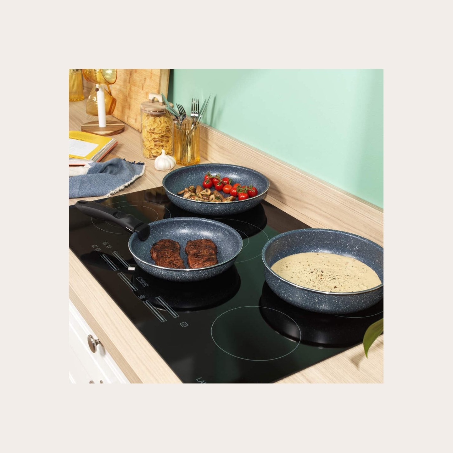 Russell Hobbs RH03297 Nightfall Stone 4-Piece Smart Clip Pan Set