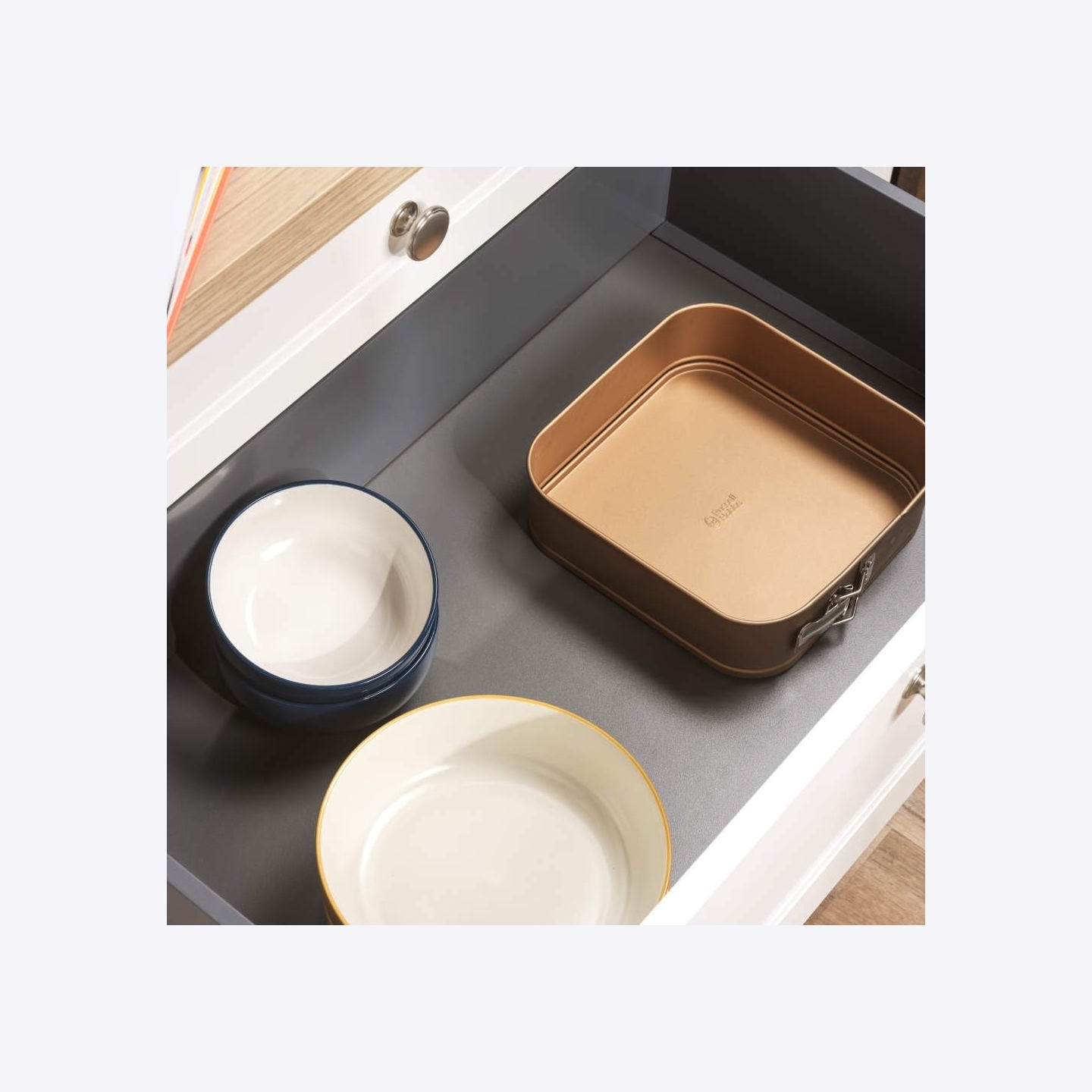 Russell Hobbs RH03792G Opulence Square Springform Tin