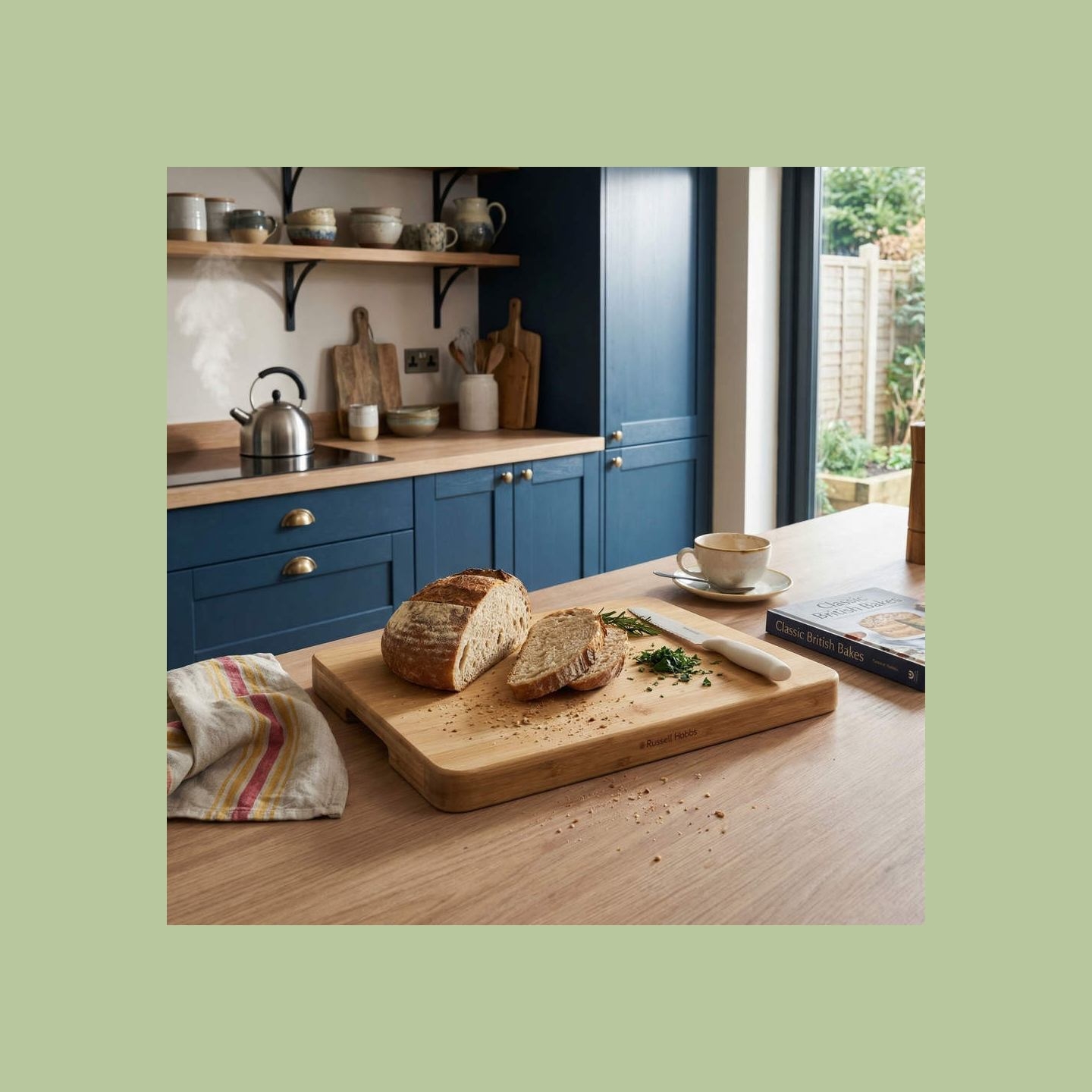 Russell Hobbs RH04068 Element Bamboo Butchers Block 42 x 32cm