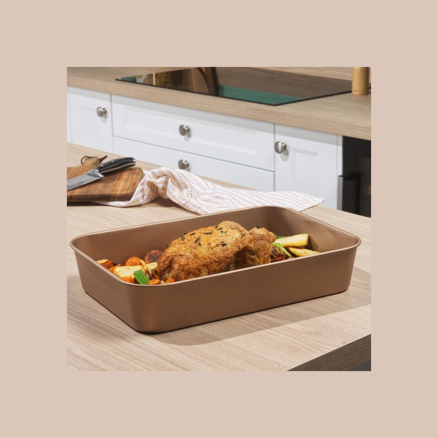 Russell Hobbs RH03790G Opulence 40 cm Deep Roaster