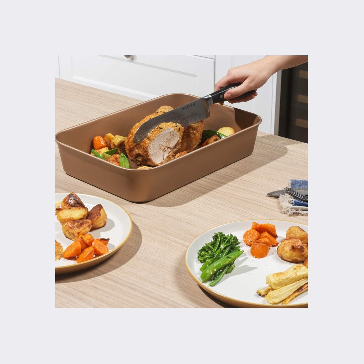 Russell Hobbs RH03790G Opulence 40 cm Deep Roaster
