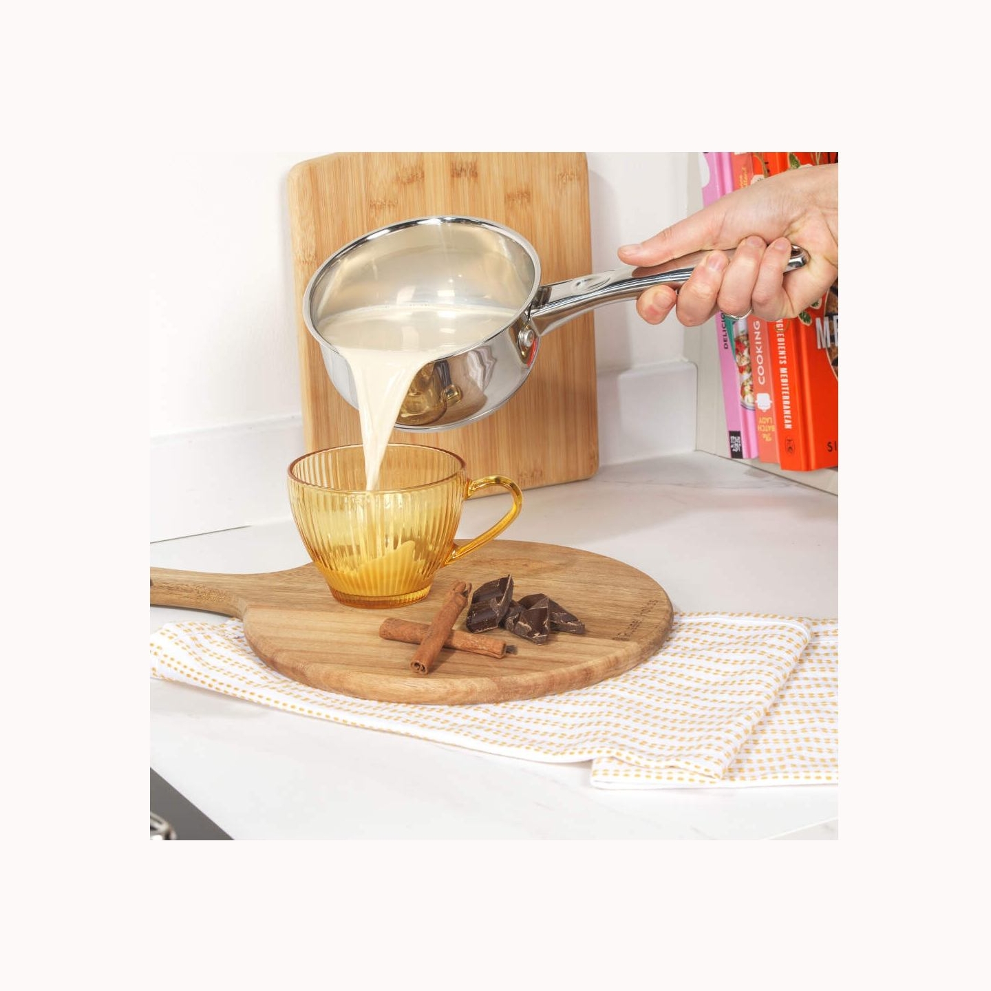Russell Hobbs BW06571EU7  Classic Collection 3 Piece Pan Set