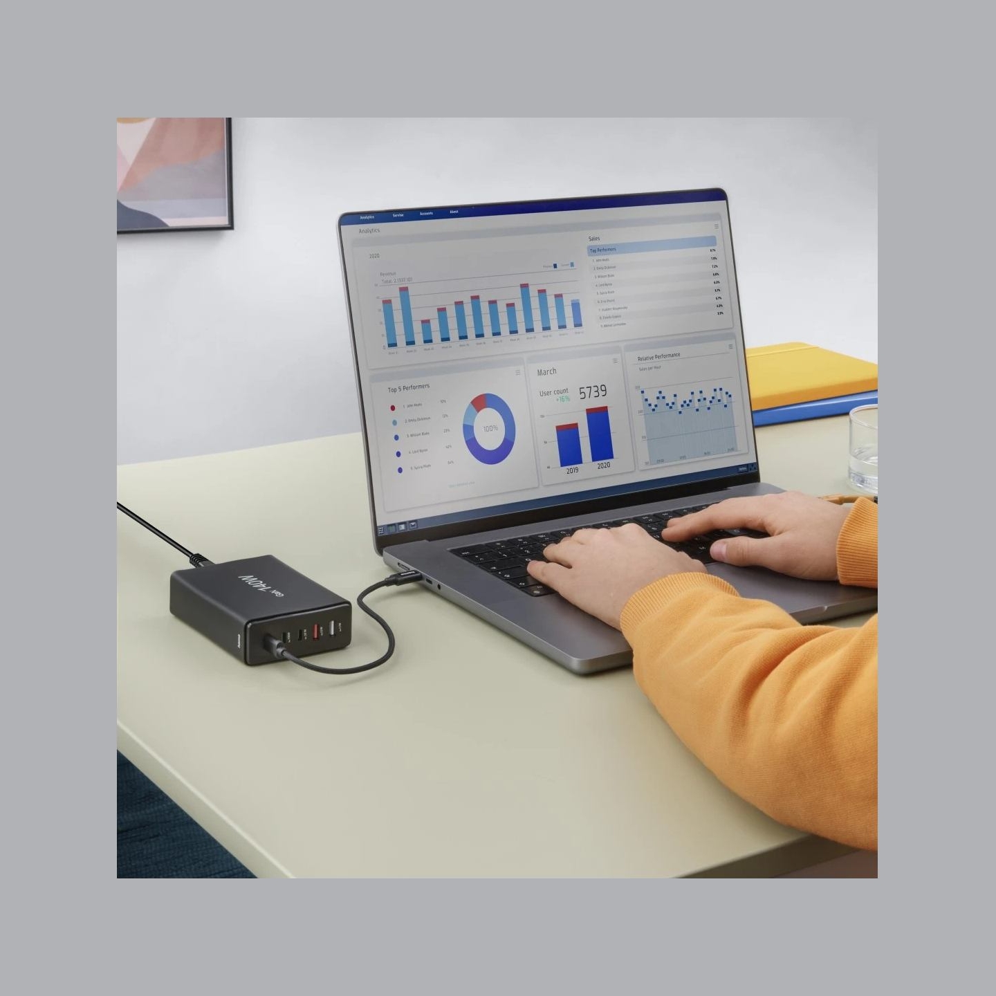 Hama 00201978 Charging Station With 3xUSB-C/2xUSB-A 140 W Black