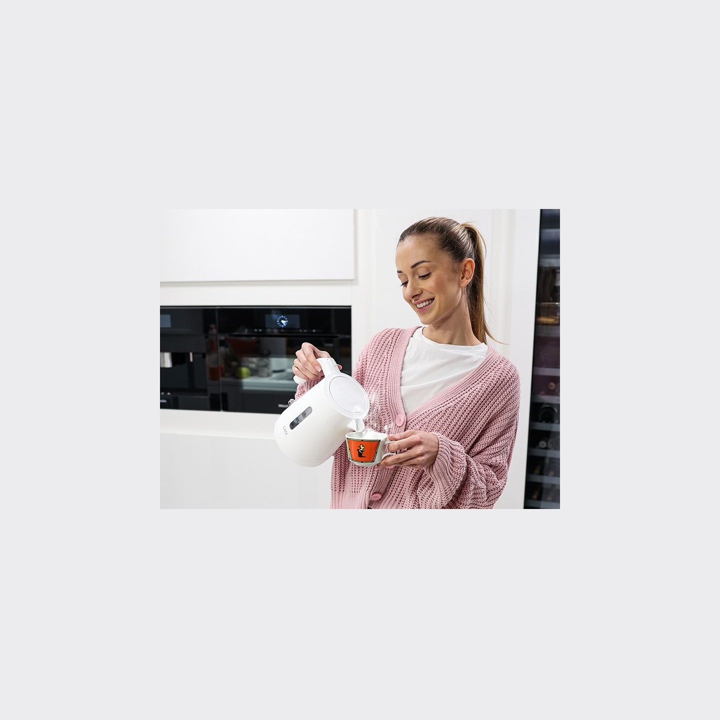 Lafe 47544 Electric Kettle Essential S 1 L White
