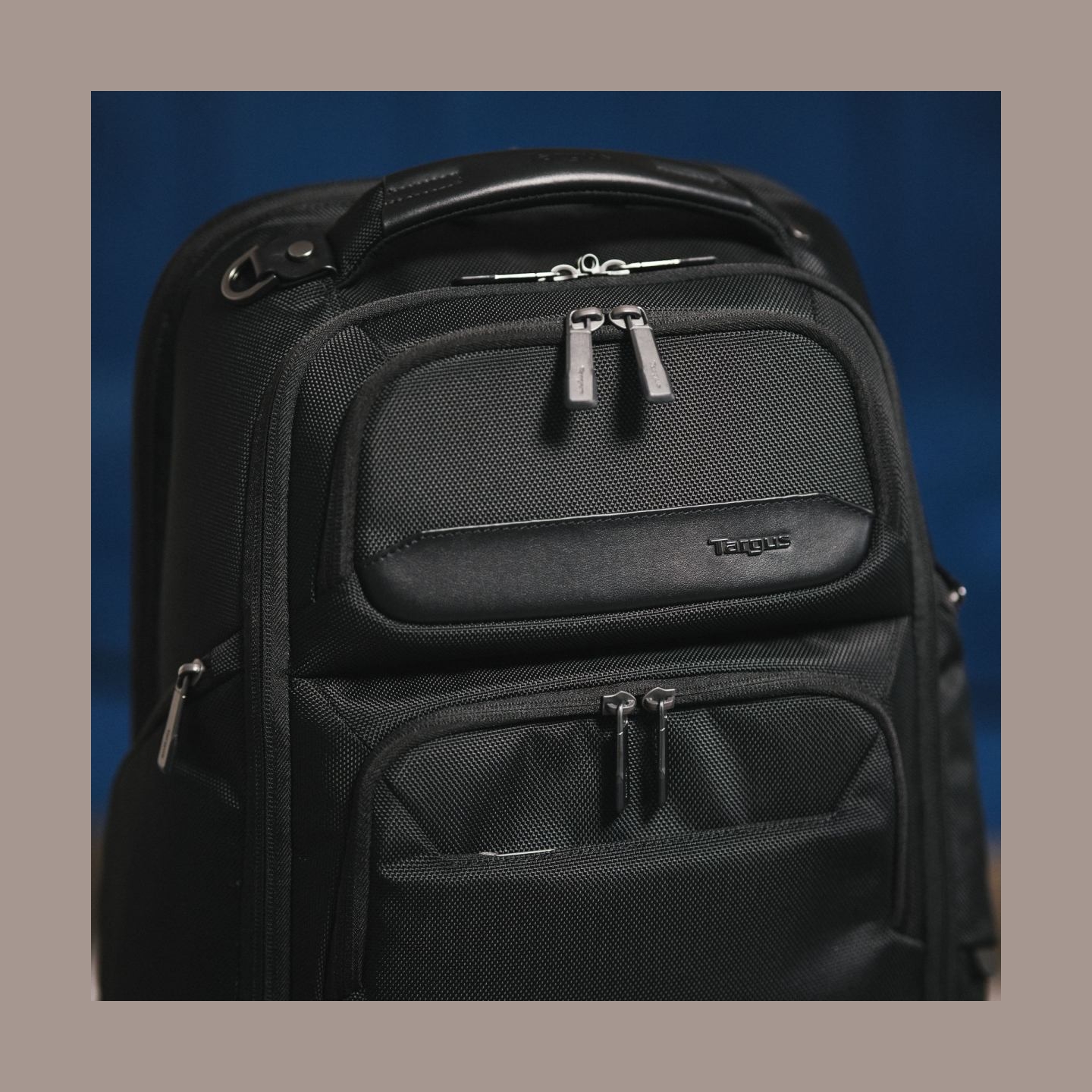 Targus ® HERITAGELUXE 15-16" BACKPACK - BLACK