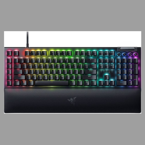 Razer BlackWidow V4 (Yellow Switch) - US Layout / RZ03-04691800-R3M1