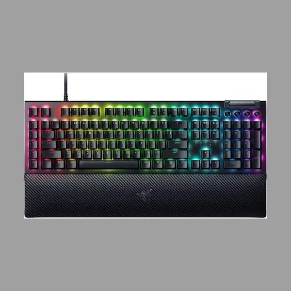Razer BlackWidow V4 (Yellow Switch) - US Layout / RZ03-04691800-R3M1
