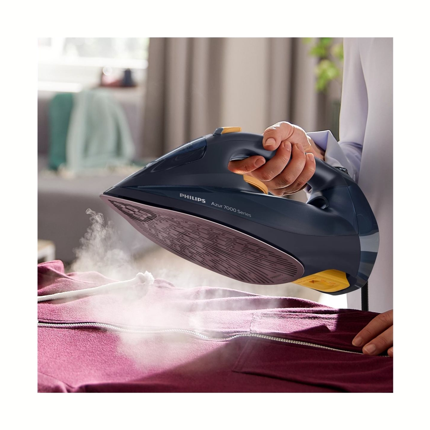 Philips 7000 Series Steam iron DST7060/20, 3000W, 55 g/min continous steam, 250g steam boost / DST7060/20