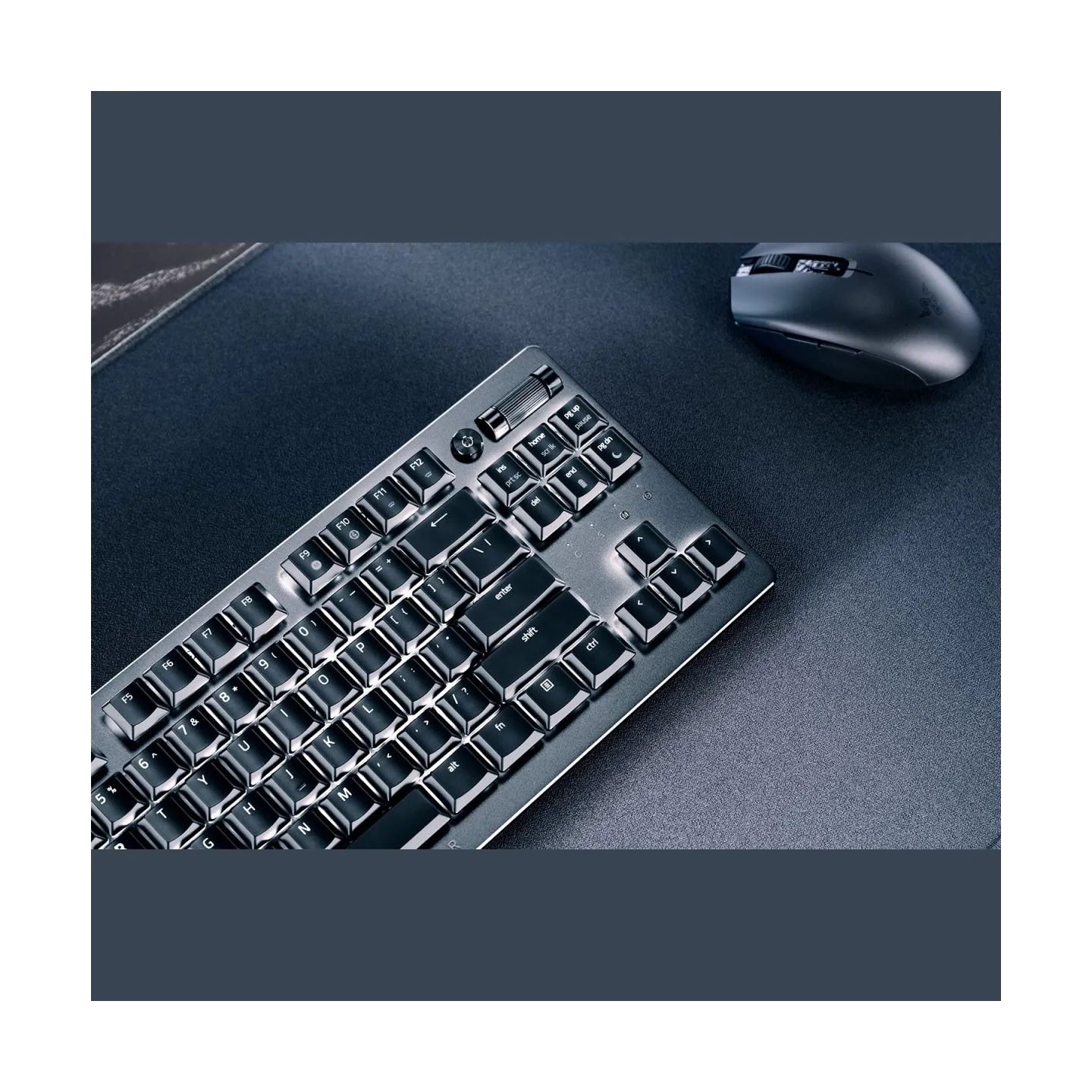 Razer Keyboard RZ03-04370100-R3M1 / DeathStalker V2 Pro TKL Black / RZ03-04370100-R3M1