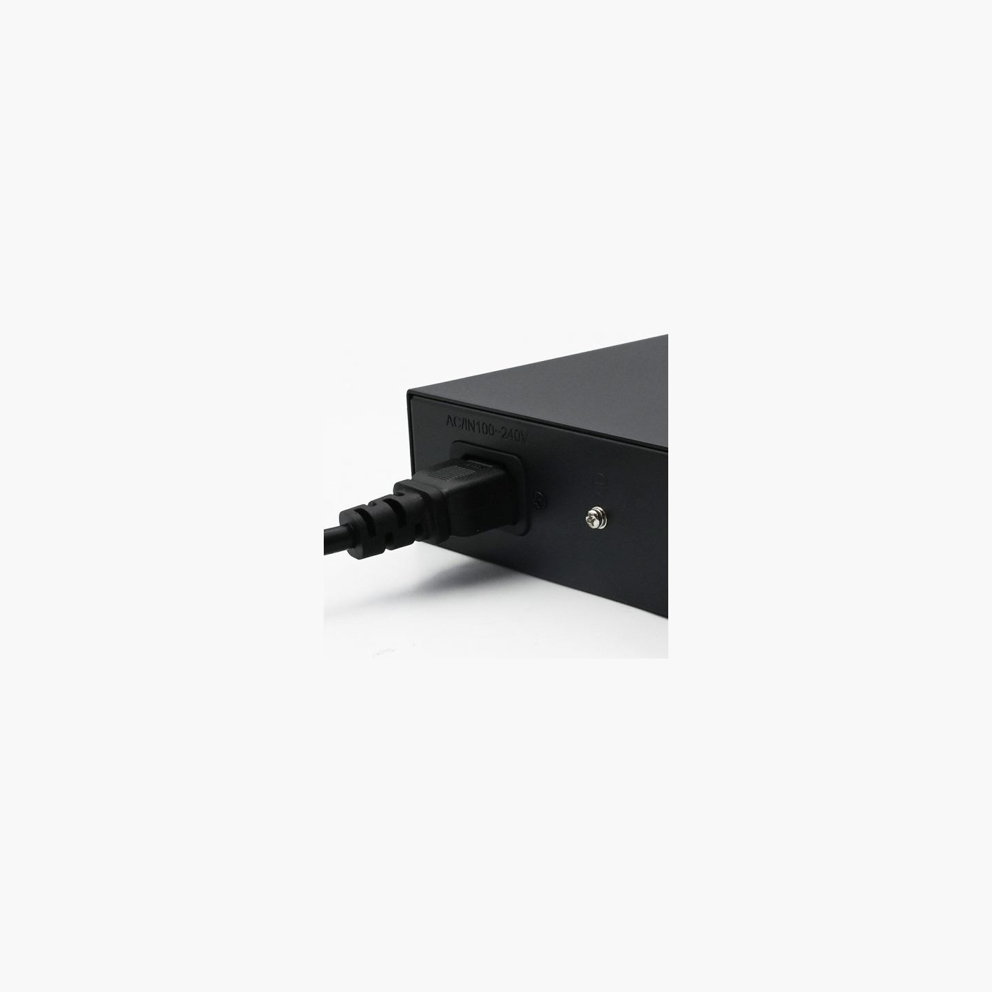 Qoltec Gigabit Ethernet SWITCH PoE 16xRJ45 2xSFP
